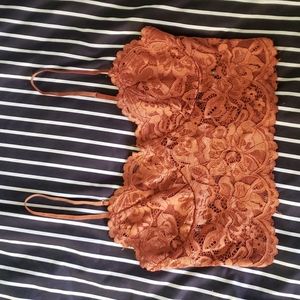Stretch lace bralette/crop top